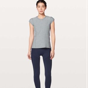 Lululemon top